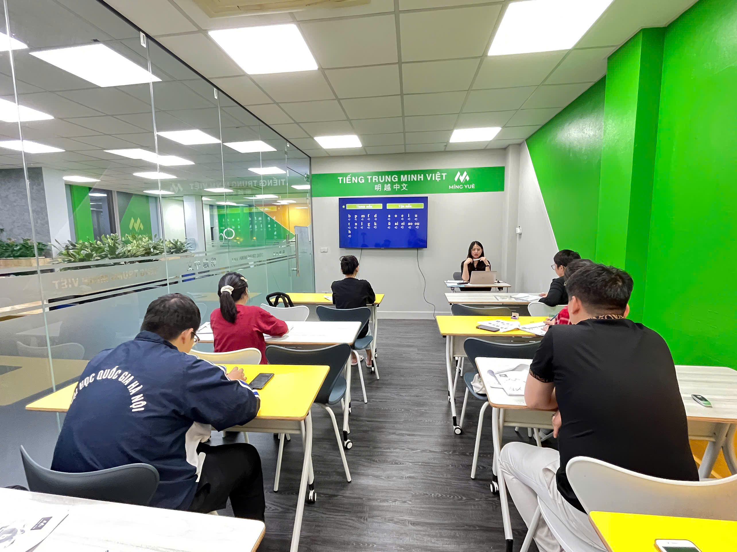 ảnh lớp tiếng trung giao tiếp tại Minh Việt